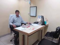 Dr Lakhpat Yadav